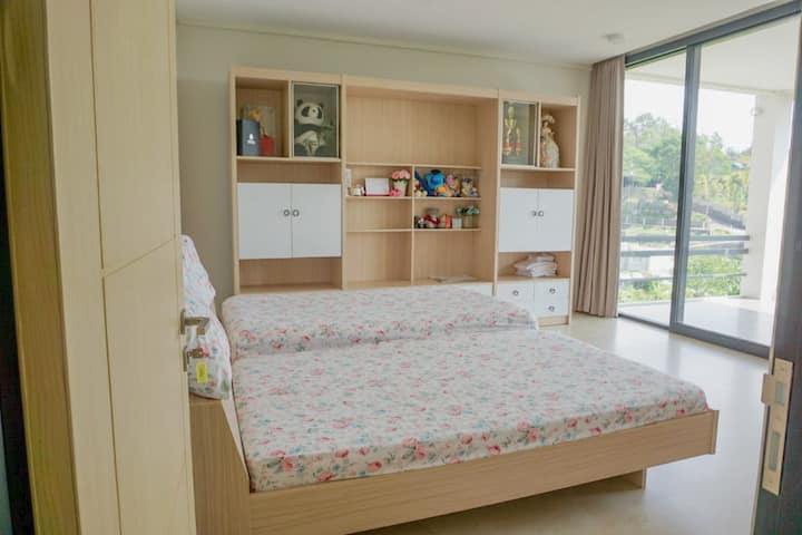 חדר שינה בקומה 1, חדר שינה זה מתאים לקשישים