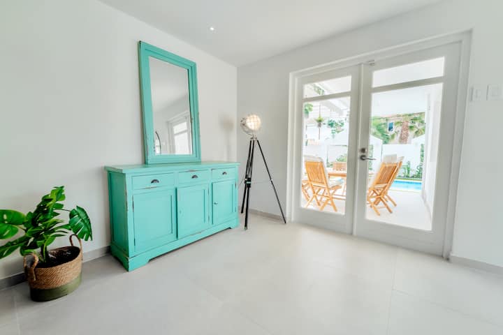 Family-friendly 3br Villa Near Palm Beach - Aruba