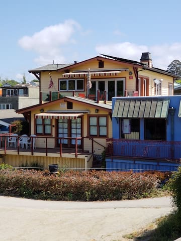Capitola Pelican House