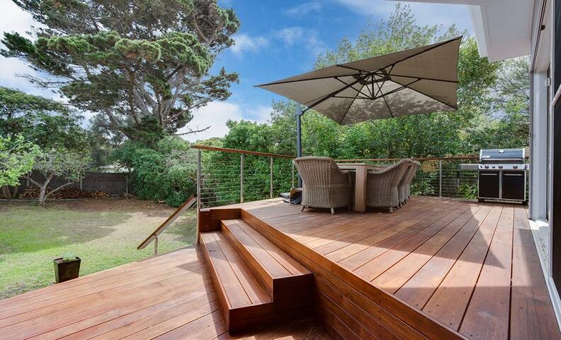 My Lavender Cottage by MyCoastline