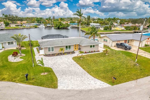 Riverside Retreat, "Views to Live By"-Pool