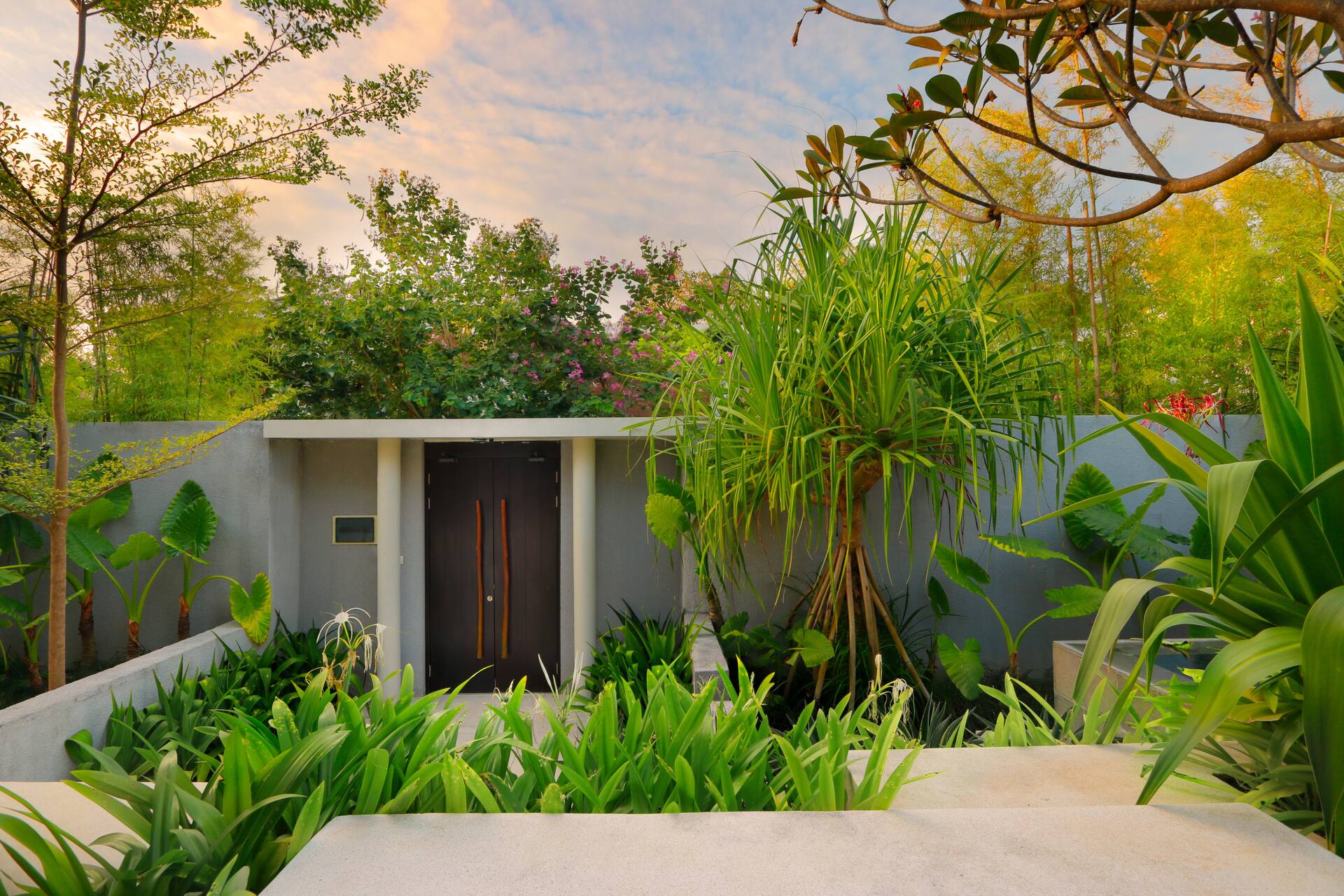 Stylish Duplex Loft 3 Bedroom Private Villa in Nusa Dua 2