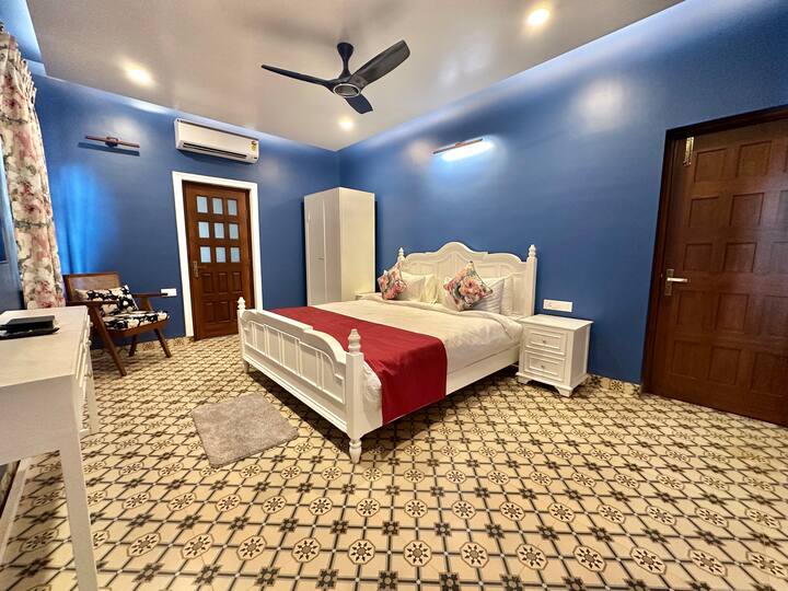 Silver Sand Villa