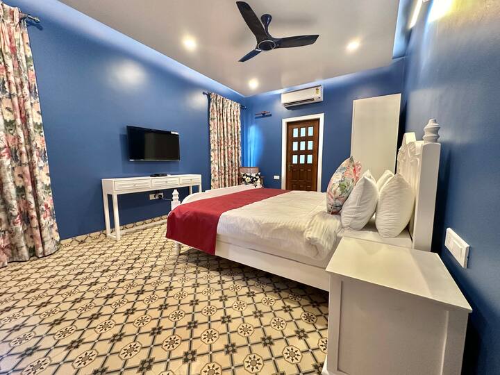 Silver Sand Villa