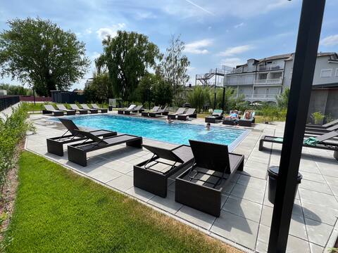 25h-SPA-Residenz BEST VALUE, Pools & Garden