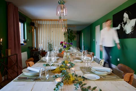 Wine Shop - The Sommelier