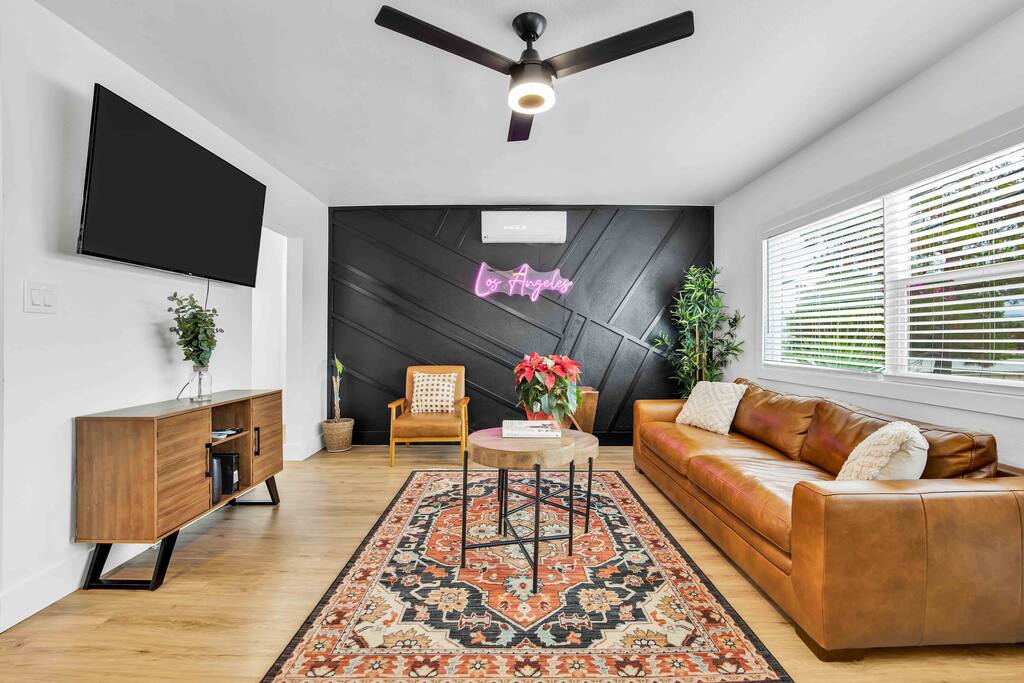 Airbnb New Home -Outdoor Living-Near Downtown Los Angeles