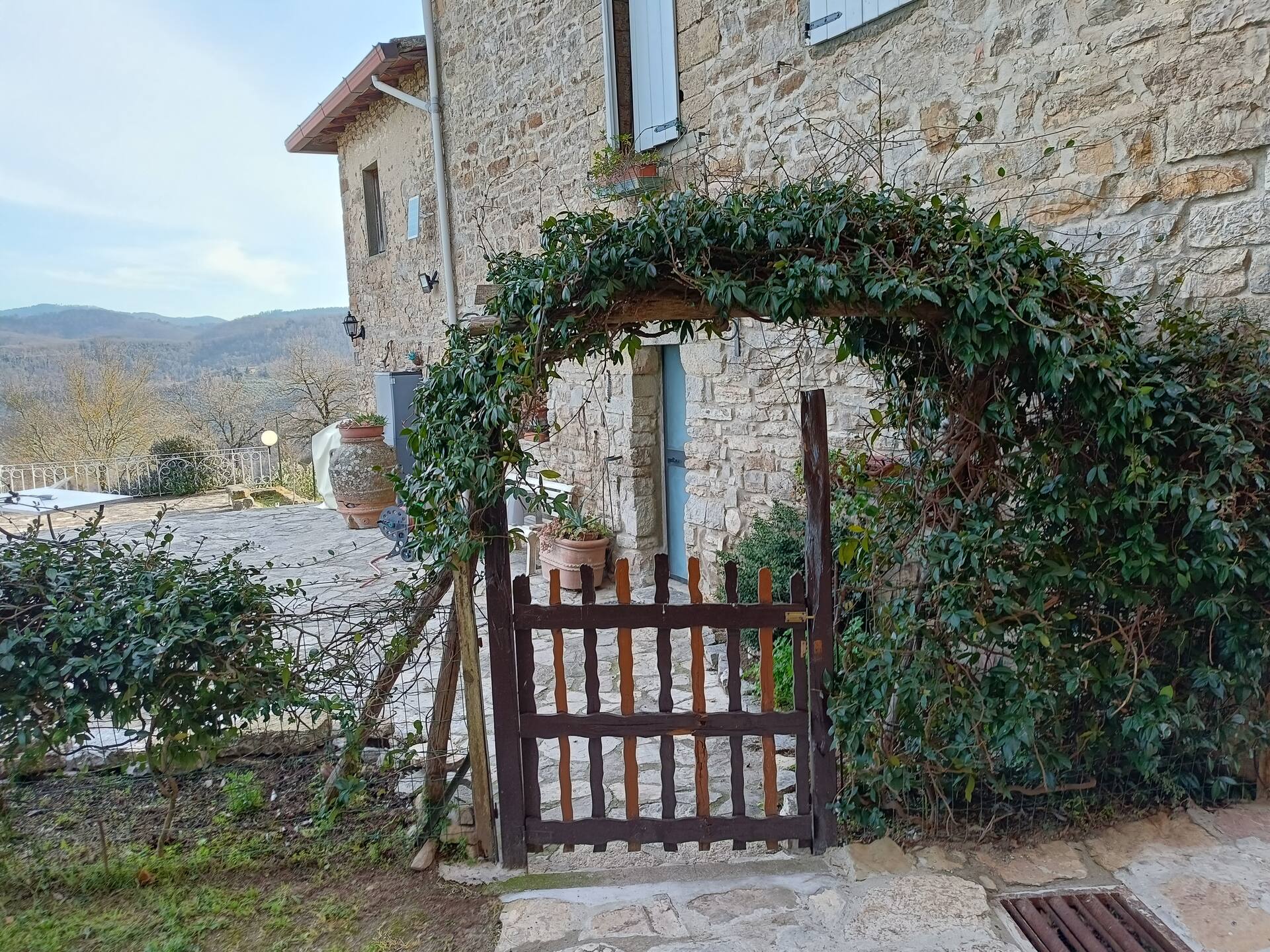 Villa Luceto Borgo exclusive use of the pool and wifi