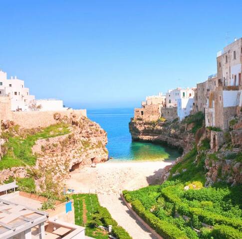 Palazzo Lux Stays 4 Ciro, Beach, Sea View, Centre gallery image 5