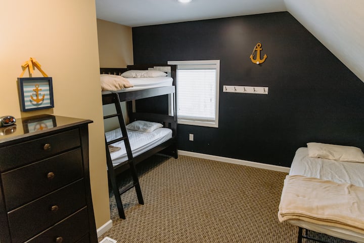 საძინებელი 3