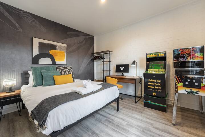 The Zena Fusion |2 parkings |Workdesks |Arcade |AC gallery image 5