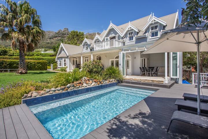 Family-friendly home, near the beach and winefarms