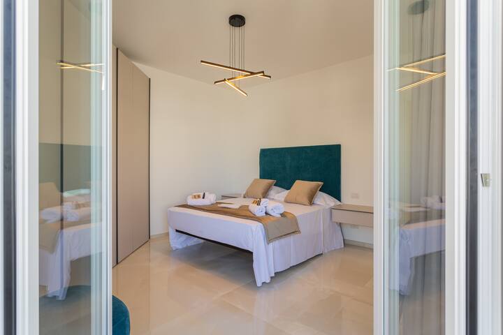 Palazzo Lux Stays 6 Sole, Beach, Sea View, Centre gallery image 4