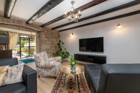 Top Airbnb: Villa K2n in Katun Cattuni