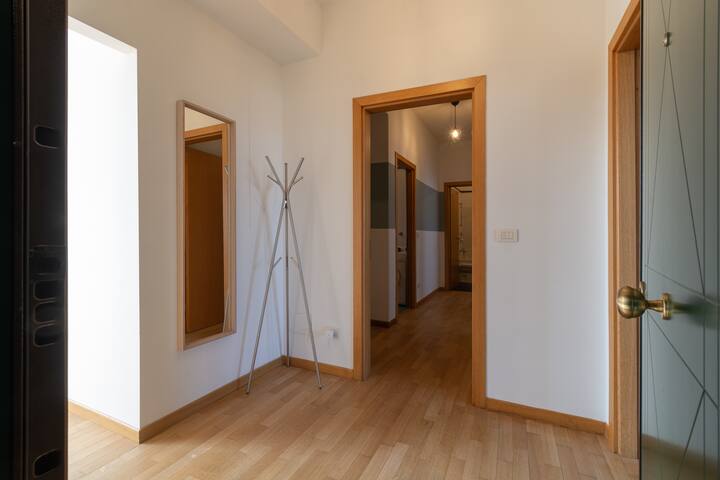 Elegant Penthouse | 4starbologna gallery image 4