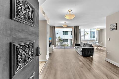 Bay Harbor Sunset Apt 2B