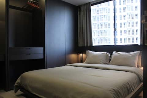 The Spacious Elite Condo | 2 Bedroom Suite