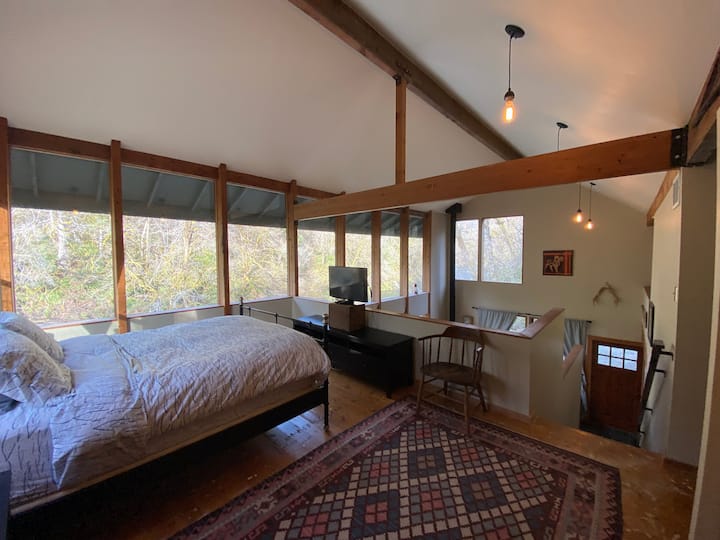Dormitorio de la suite principal del loft