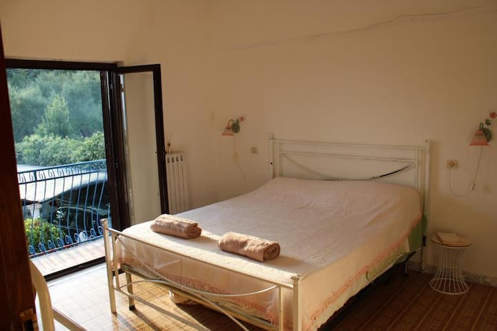 Спална соба 2