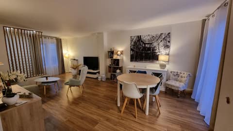 Beautiful house near olympics game (golf, bike)