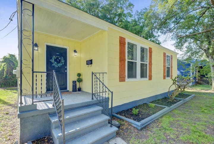 Charming Home | Minutes From Downtown, Park Circle - Charleston, SC