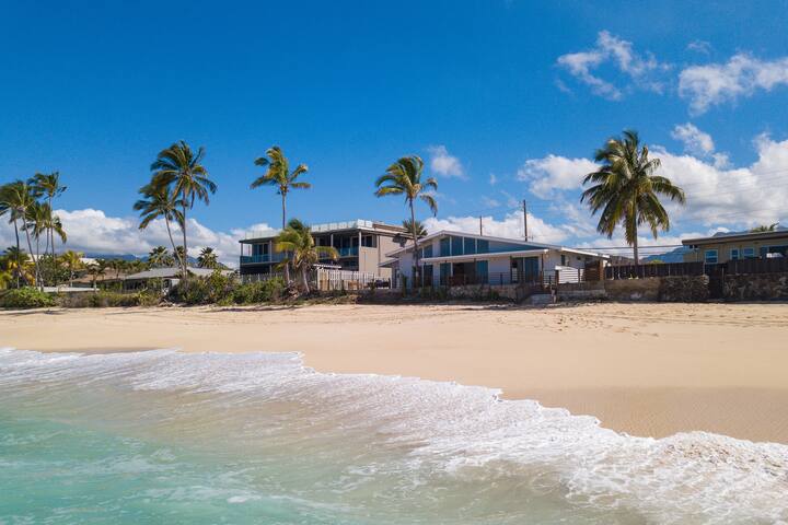 Beachfront Oasis in Māʻili, Oahu gallery image 3