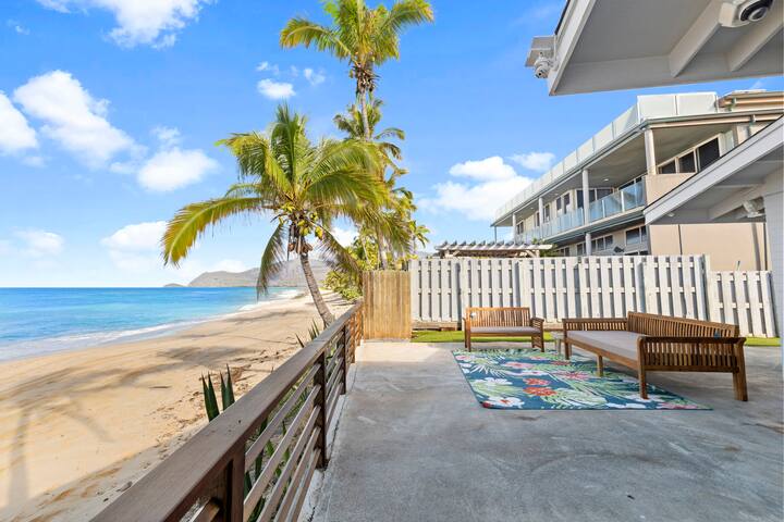 Beachfront Oasis in Māʻili, Oahu gallery image 5