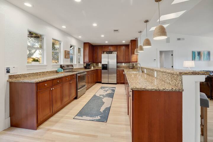 *Dock | COZY Lake House gallery image 3