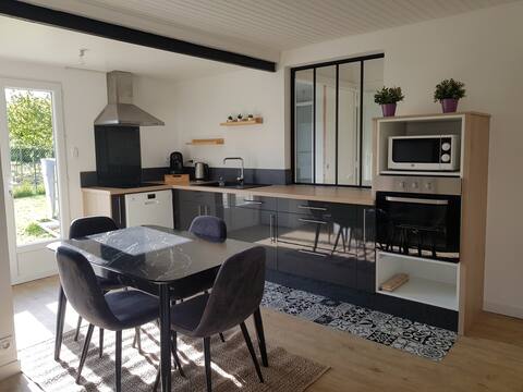 Maison 3km Clermont-Fd-CHU-
Cézeaux-Parking 4 PL.