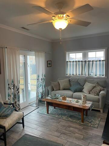 Beach House Paradise gallery image 2