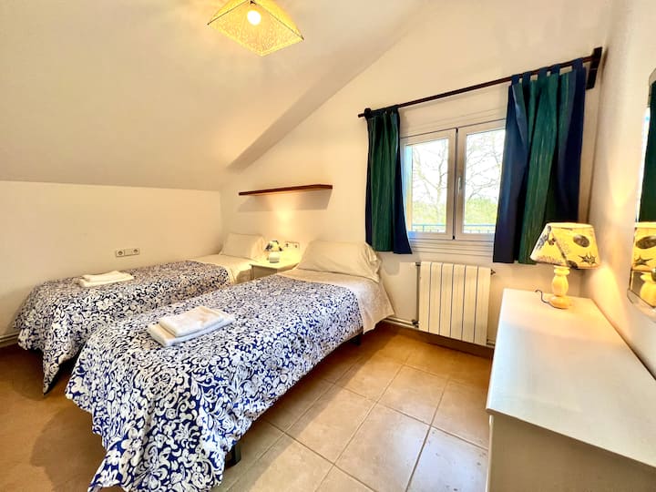 Dormitorio 4