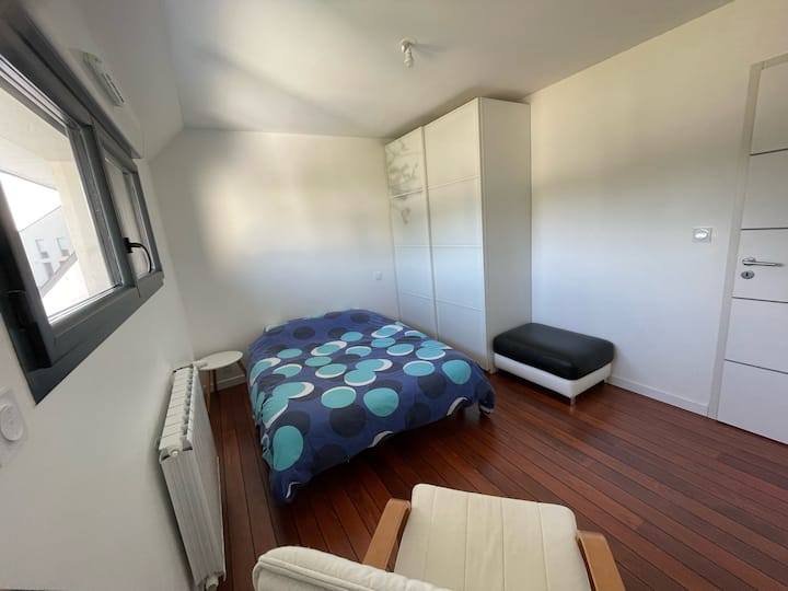 საძინებელი 2