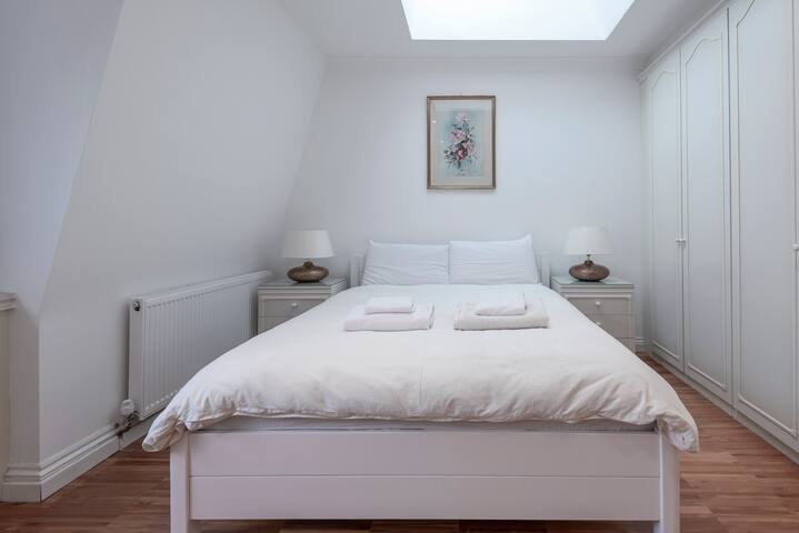 Porchester square ( 3 bedrooms flat ) gallery image 4