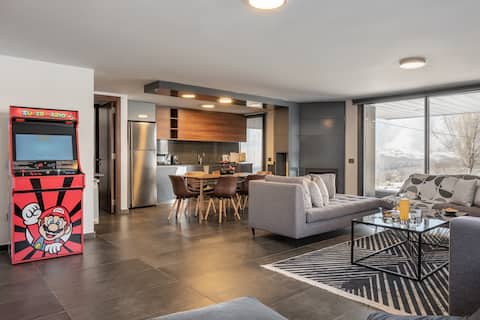 Lovely 3 BR Home in Faqra - 24/7 Power + Fireplace