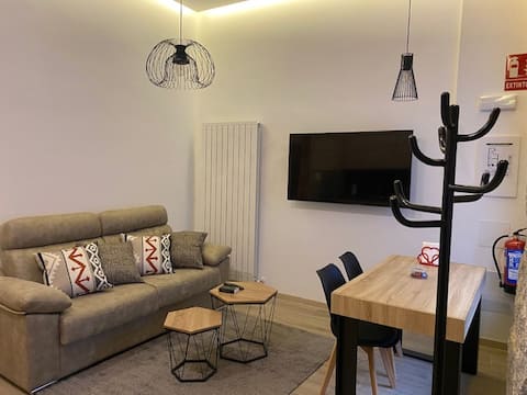 Successful Airbnb property: Attic Luna Madrid in Centro