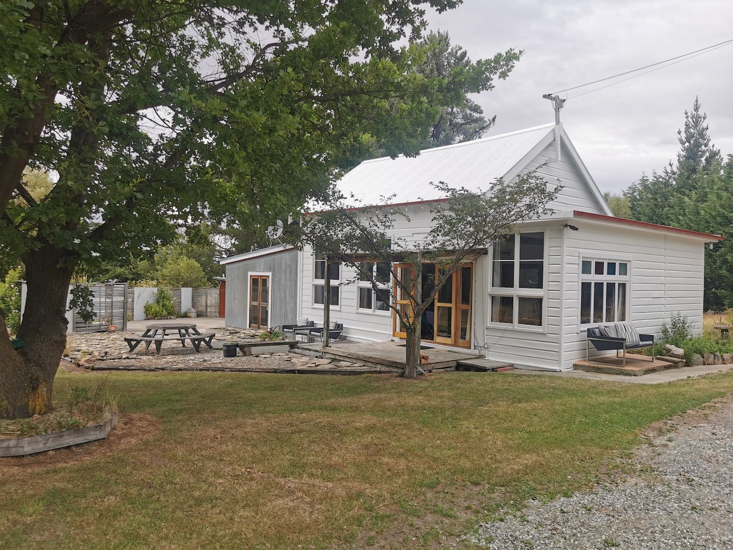Wedderburn School Lodge 3