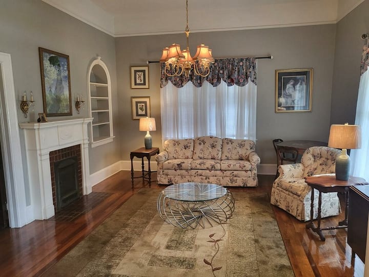 Classic Old World Charmer Uptown - Greenwood, SC