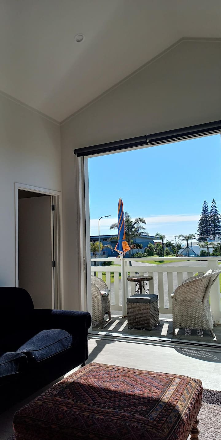 Beach Cove With Seaview Wainui Beach - Gisborne