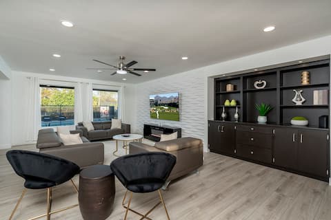 Successful Airbnb property: Lux Villa | Tennis + Pickleball + Golf + Basketball + 4 Suites in Central Scottsdale