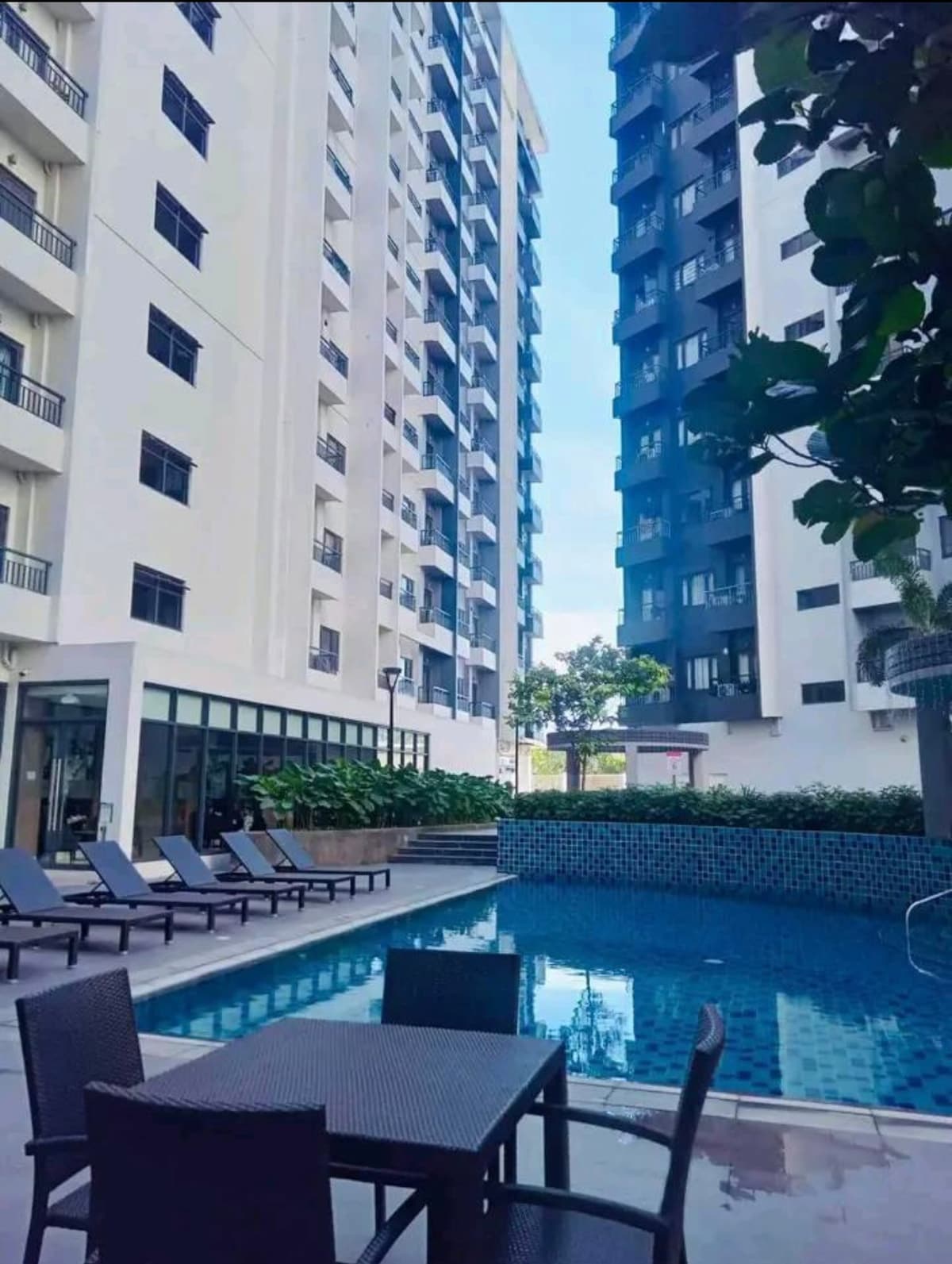 Spring Residences - Hotels for Rent in Parañaque, Metro Manila ...