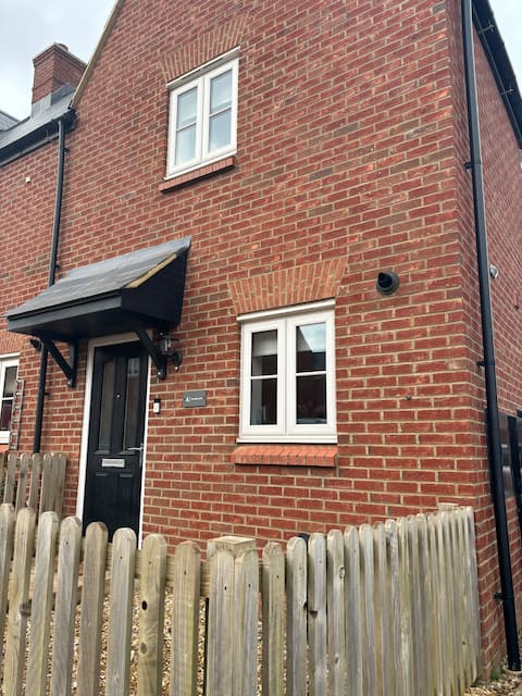 Cosy 2 bedroom house in Towcester