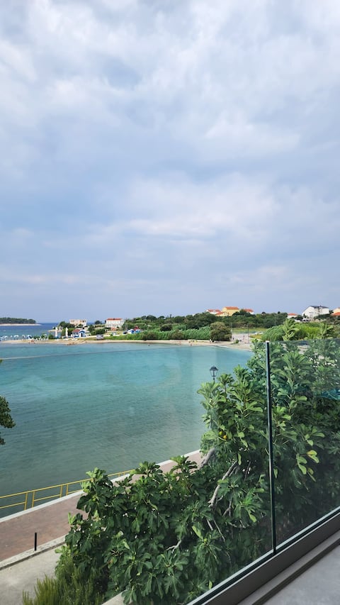 Villa Seawave - on the beach!