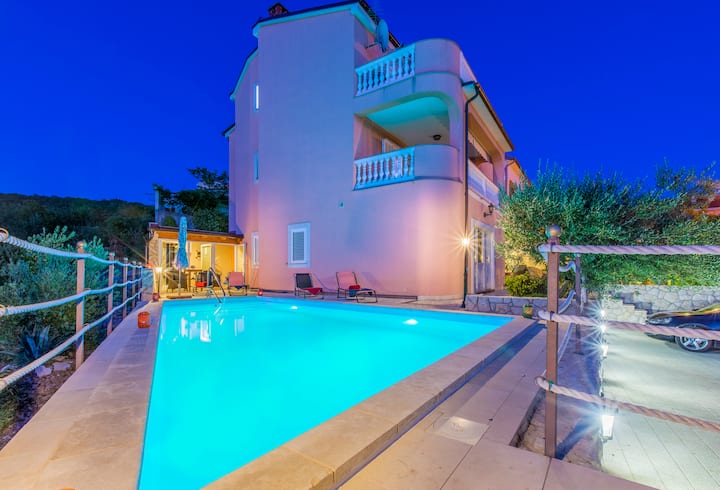 App Villa M - Crikvenica