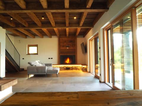 Successful Airbnb property: Villa Perlino, an Como lake Oasis, Heated Pool&Spa in Colico