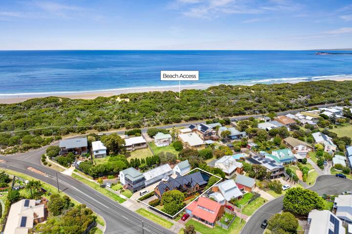 Cedar Beach House gallery image 3