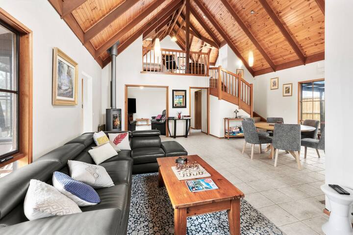 Cedar Beach House gallery image 5