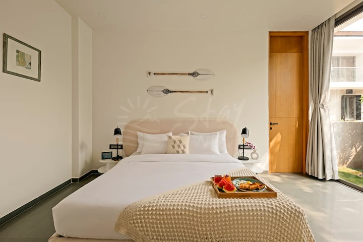 Bedroom 1 image 1