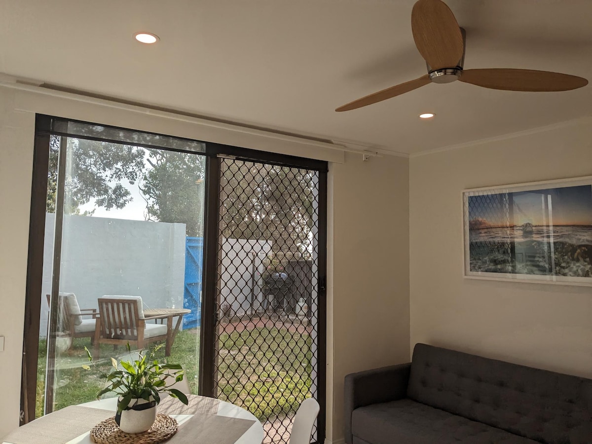 Popular Airbnb listing: Maroubra Rockpool Retreat in Maroubra