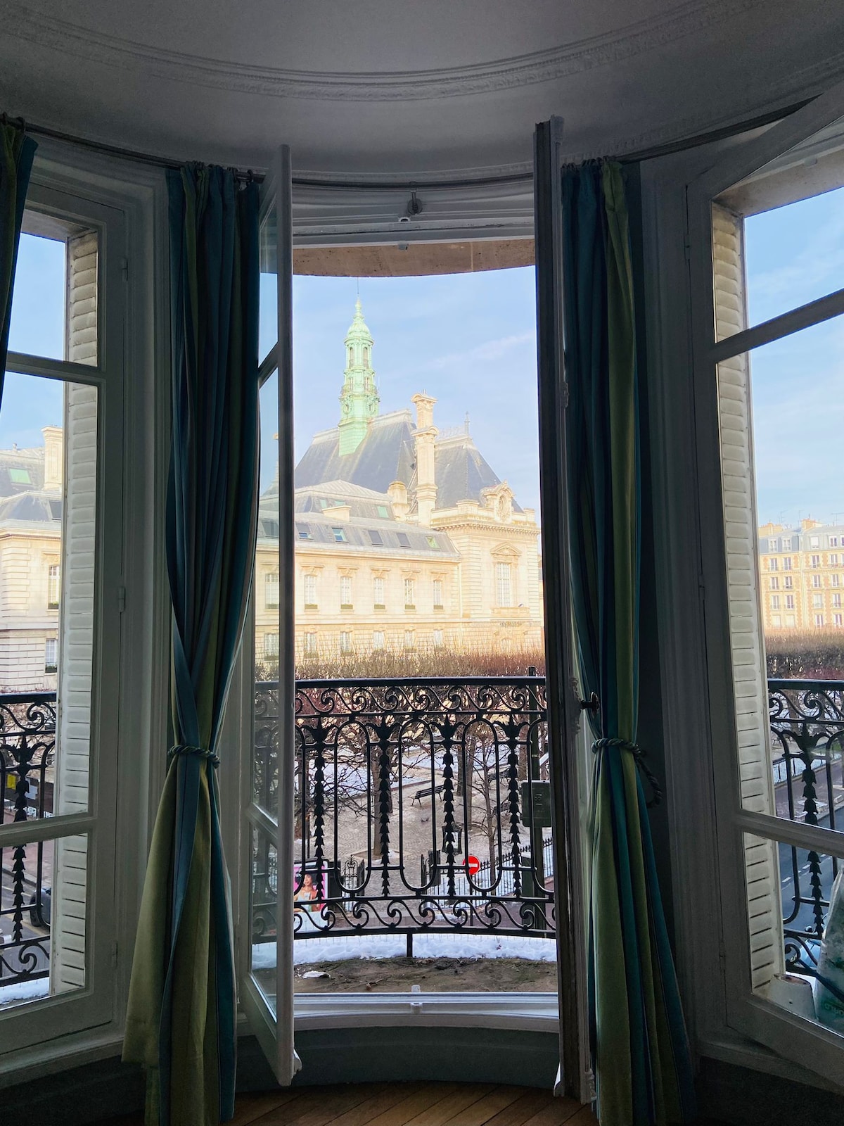 Pamje nga dhoma e gjumit 1 e Bashkisë Levallois 