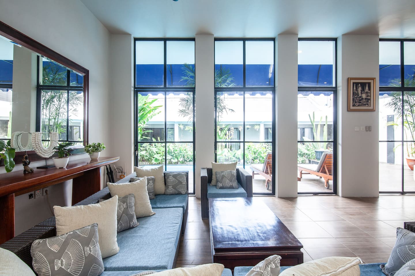 Casa Madre 6 BR private pool villa in Berawa · Canggu, Bali — photo 3